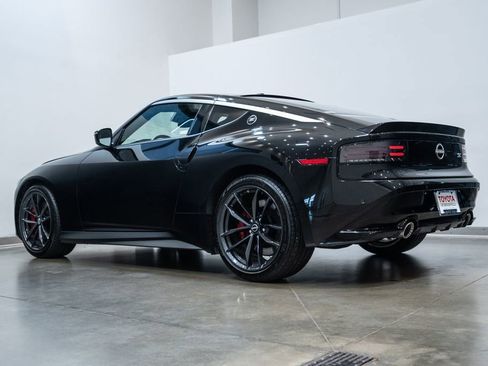 Used 2024 Nissan Z Performance w/ Floor Mat Package RWD image 4