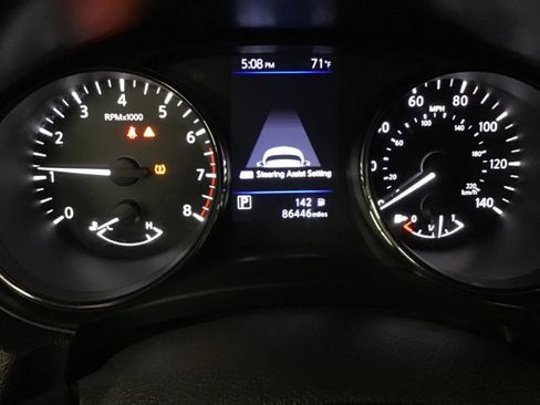 Used 2019 Nissan Rogue SL FWD image 11