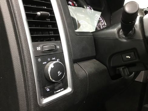 Used 2018 RAM 3500 Laramie Longhorn image 10