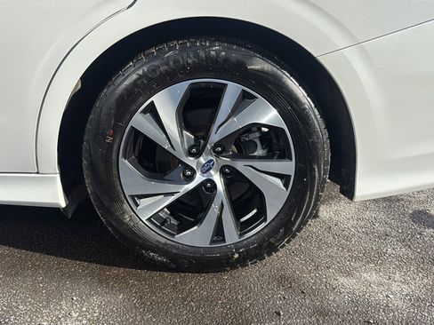 Used 2025 Subaru Legacy Premium image 39
