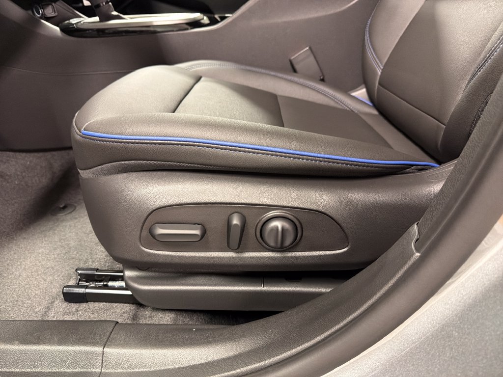 New 2026 Buick Envista Sport Touring w/ Convenience I Package FWD image 23