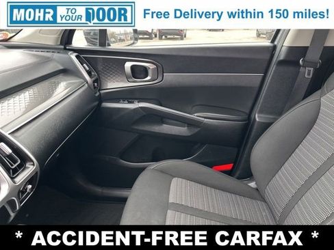 Used 2021 Kia Sorento LX image 24