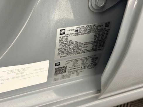 Used 2024 Chevrolet Silverado 1500 LT image 35