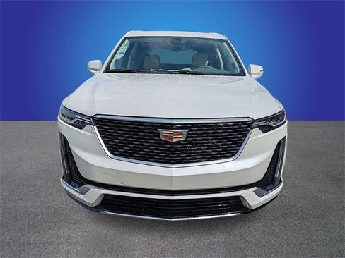 New 2025 Cadillac XT6 Premium Luxury image 8