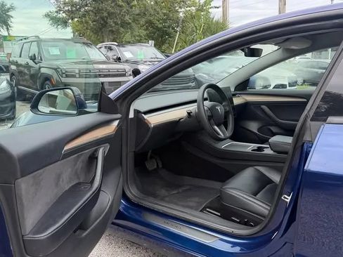 Used 2022 Tesla Model 3 RWD image 11