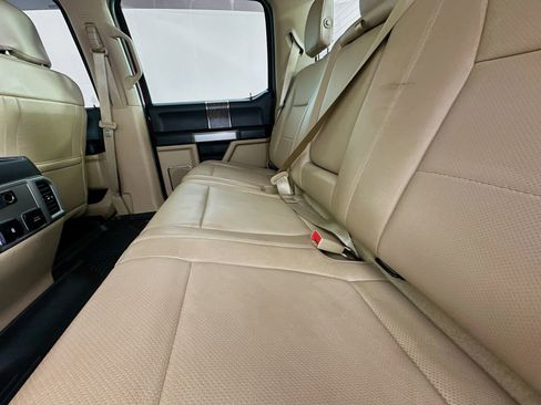 Used 2018 Ford F250 Lariat w/ Lariat Ultimate Package AWD/4WD image 24