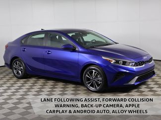 Used 2023 Kia Forte LXS video 1