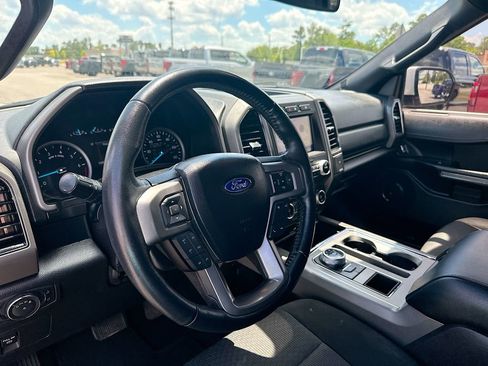 Used 2021 Ford Expedition XLT RWD image 10