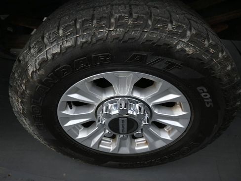 Used 2022 Ford F350 XL w/ STX Appearance Package AWD/4WD image 9