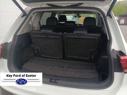 Used 2022 Volkswagen Tiguan SE FWD image 10