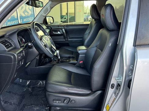 Used 2021 Toyota 4Runner TRD Off-Road Premium image 24