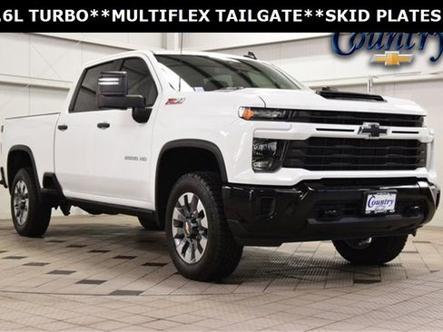 Used 2024 Chevrolet Silverado 2500 Custom w/ Custom Value Package image 1