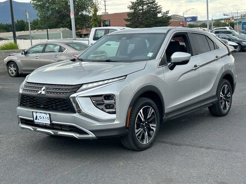 Used 2023 Mitsubishi Eclipse Cross AWD image 9