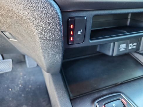 Used 2022 Honda Pilot Sport image 22