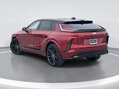 New 2026 Cadillac Lyriq V AWD/4WD image 5