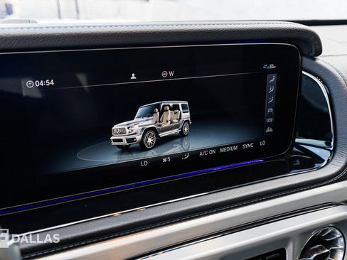 Used 2022 Mercedes-Benz G 63 AMG 4MATIC w/ G Manufaktur Interior Package image 26