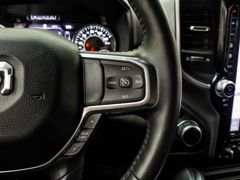 Used 2024 RAM 1500 Big Horn AWD/4WD image 38