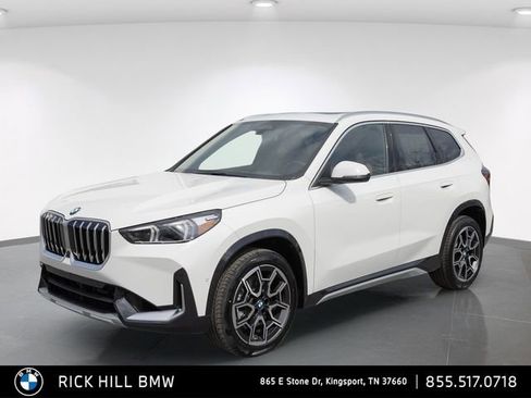 New 2026 BMW X1 xDrive28i w/ Technology Package AWD/4WD image 1