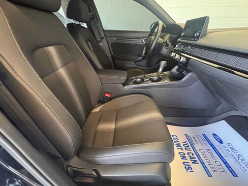 Used 2024 Honda Civic Sport image 12