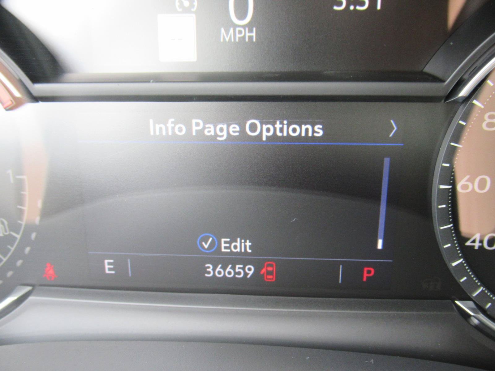 Used 2023 Cadillac XT5 Premium Luxury FWD image 25