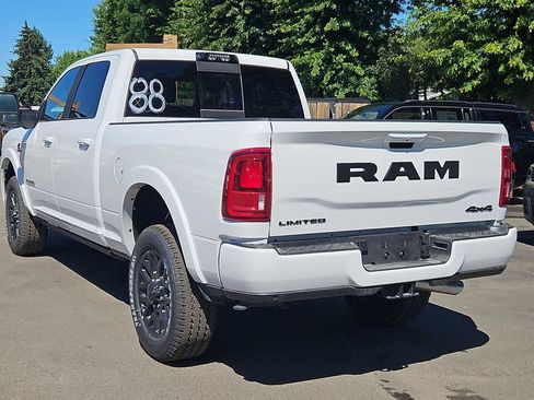 New 2026 RAM 2500 Limited AWD/4WD image 5