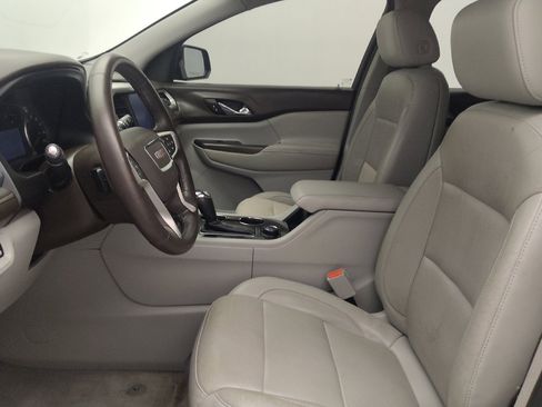 Used 2018 GMC Acadia SLT FWD image 17