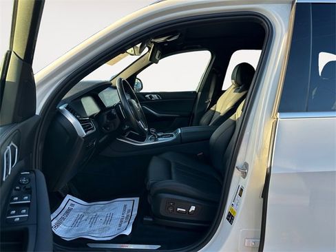 Used 2020 BMW X5 xDrive40i w/ Convenience Package image 9