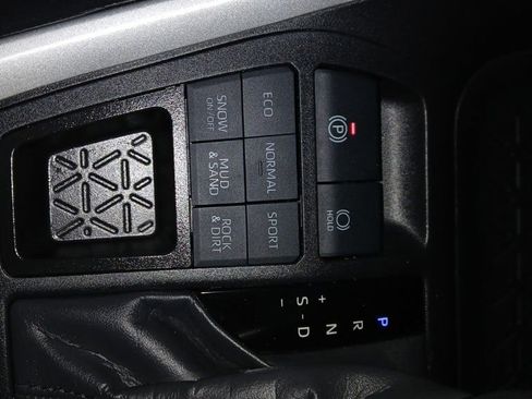 Certified 2025 Toyota RAV4 XLE image 23