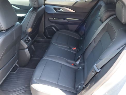 Used 2025 Chevrolet Equinox EV LT FWD image 29