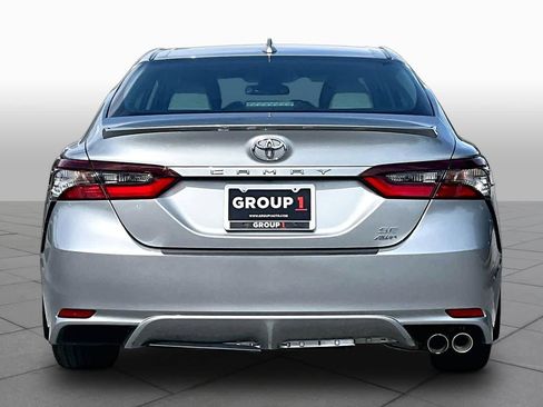 Used 2024 Toyota Camry SE AWD/4WD image 5