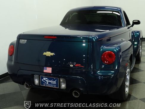 Used 2006 Chevrolet SSR w/ Preferred Equipment Group RWD image 10