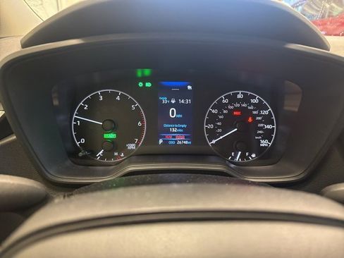 Used 2024 Toyota Corolla LE image 5