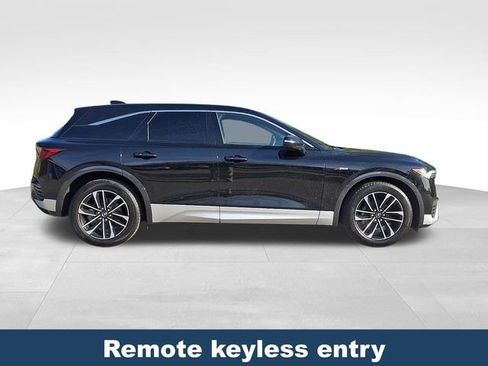 Used 2024 Acura ZDX A-Spec image 9