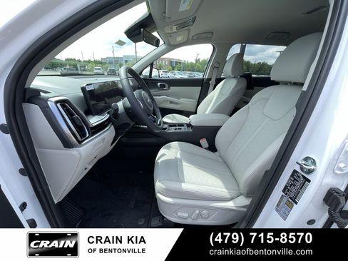 New 2025 Kia Sorento S image 25