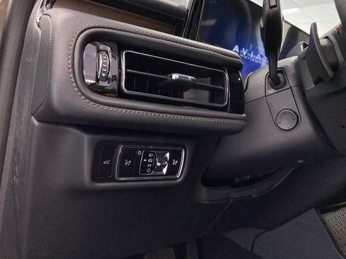 New 2025 Lincoln Aviator Reserve w/ Equipment Group 201A image 18