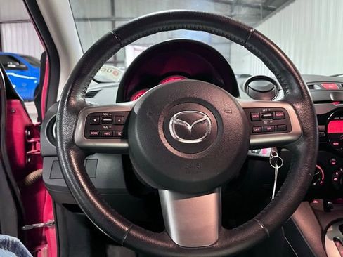 Used 2013 MAZDA MAZDA2 Touring FWD image 20