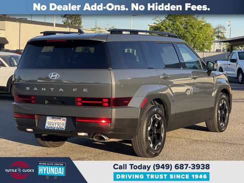 Used 2025 Hyundai Santa Fe SEL image 6