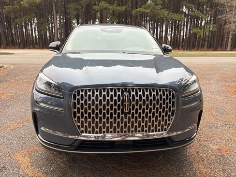 New 2026 Lincoln Corsair Premiere image 8