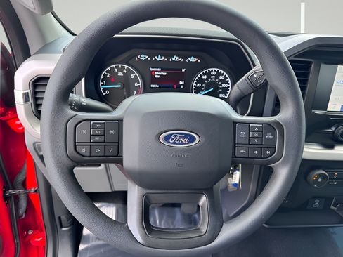 Used 2023 Ford F150 XLT AWD/4WD image 13