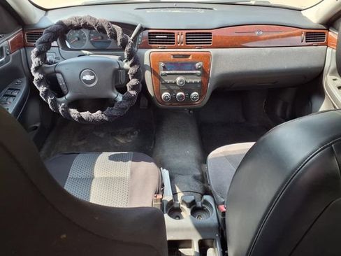 Used 2012 Chevrolet Impala Police FWD image 10