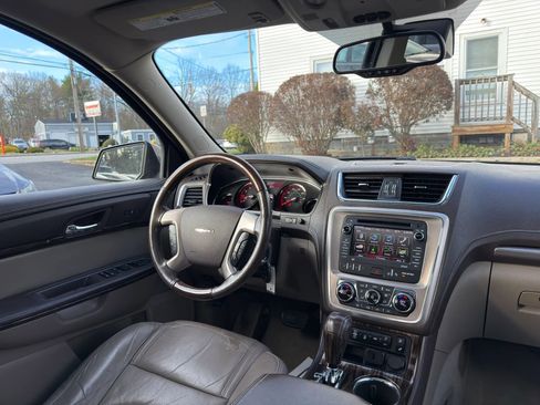 Used 2015 GMC Acadia Denali image 34