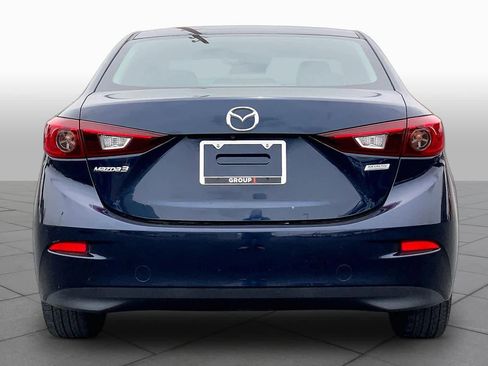 Used 2018 MAZDA MAZDA3 Sport FWD image 5