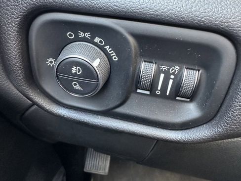 Used 2022 RAM 2500 Laramie image 26