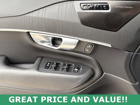 Used 2020 Volvo XC90 T6 Momentum image 29