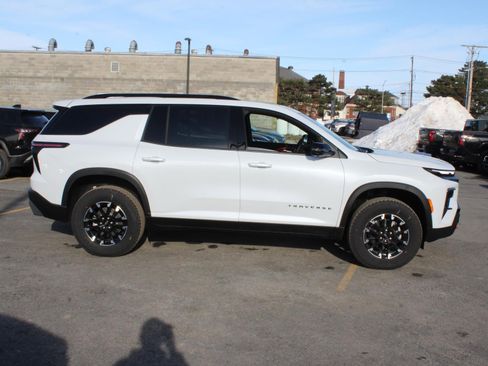 New 2026 Chevrolet Traverse Z71 image 5