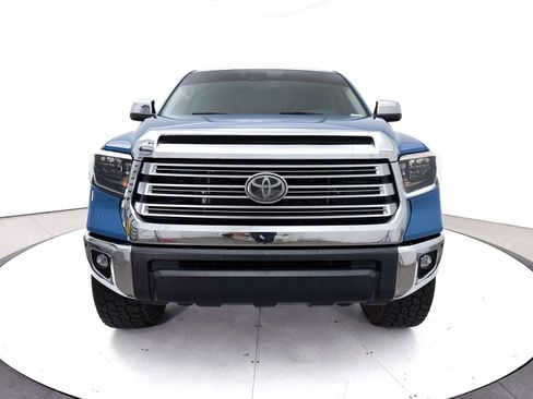 Used 2020 Toyota Tundra Limited w/ Limited Premium Package AWD/4WD image 10