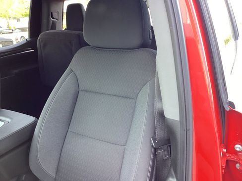 Used 2025 Chevrolet Silverado 1500 LT AWD/4WD image 11