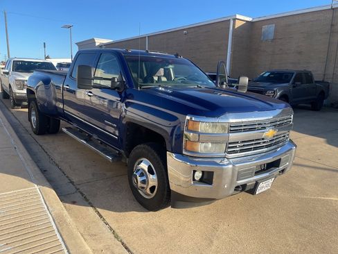 Used 2015 Chevrolet Silverado 3500 LTZ w/ Duramax Plus Package image 5