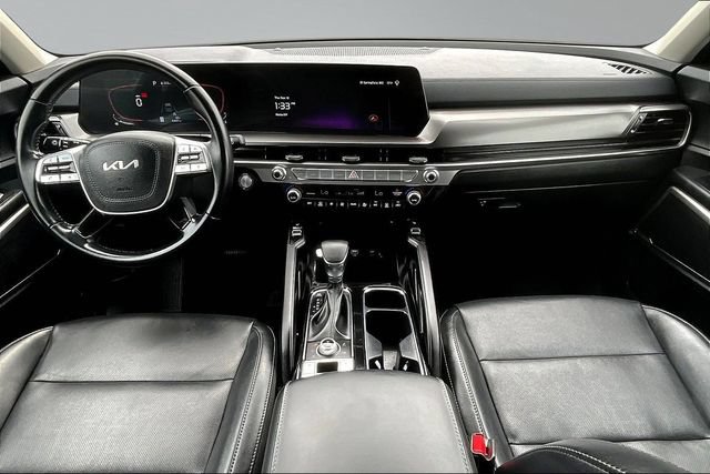 Certified 2024 Kia Telluride S w/ S Sunroof Package AWD/4WD image 7