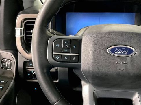 Used 2024 Ford F250 Lariat w/ Sport Appearance Package AWD/4WD image 20